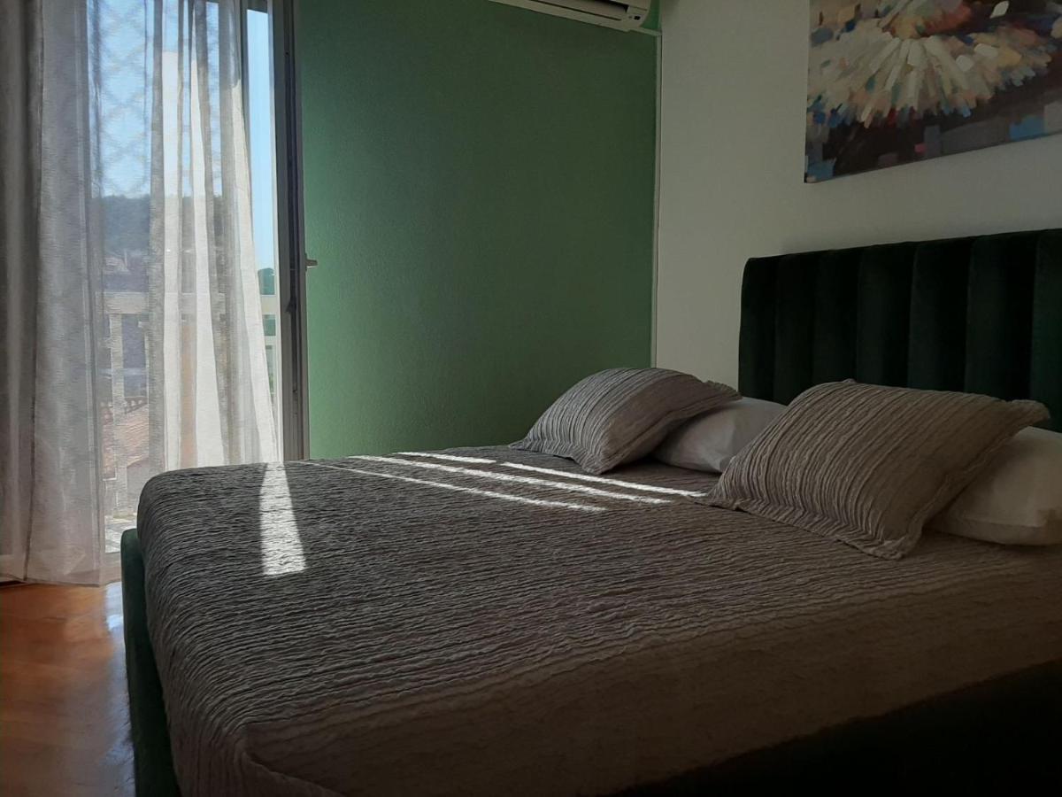 Guest House Zaninovic Hvar Town Bagian luar foto