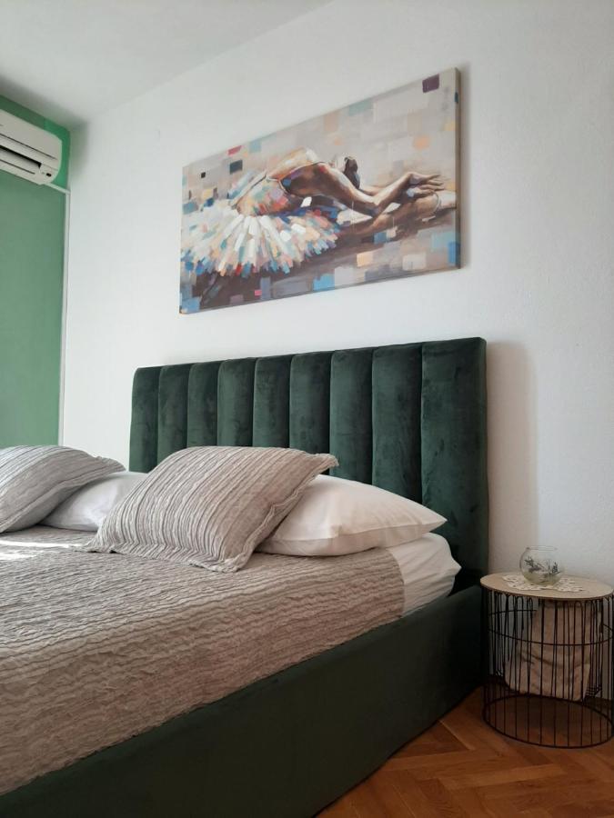 Guest House Zaninovic Hvar Town Bagian luar foto