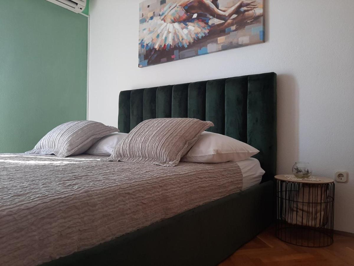Guest House Zaninovic Hvar Town Bagian luar foto