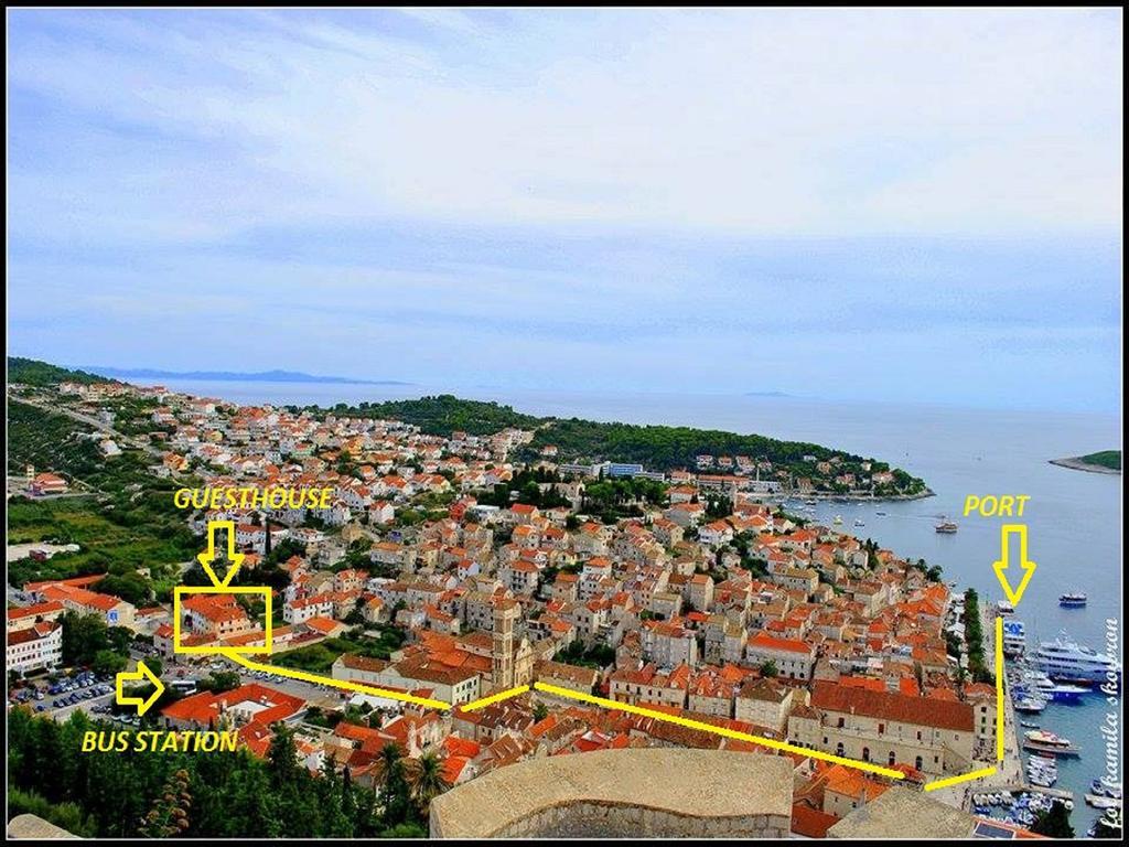 Guest House Zaninovic Hvar Town Bagian luar foto